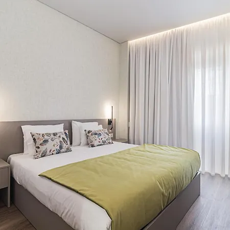 Galega 4*